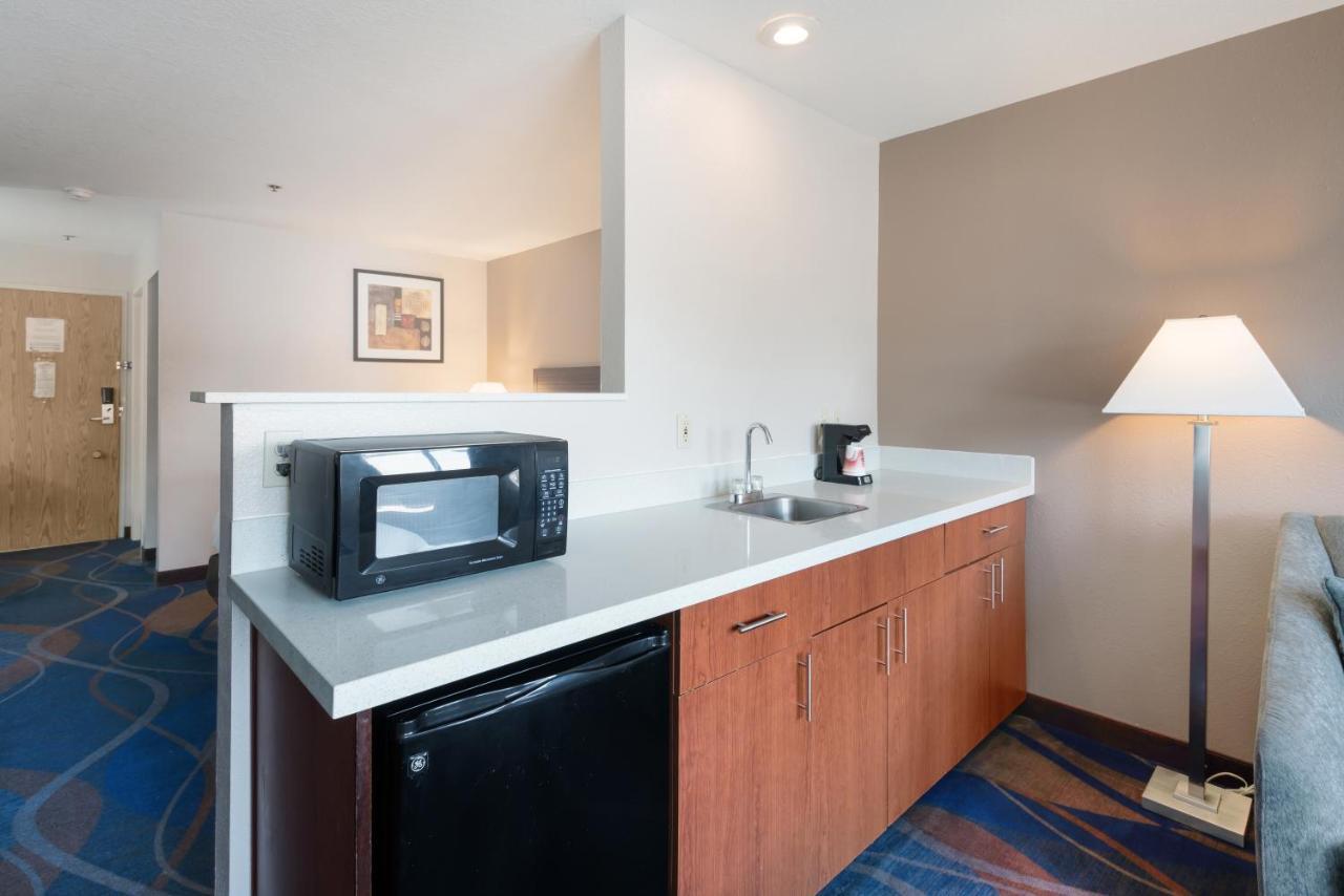 Quality Inn & Suites Kennewick Tri-Cities Buitenkant foto