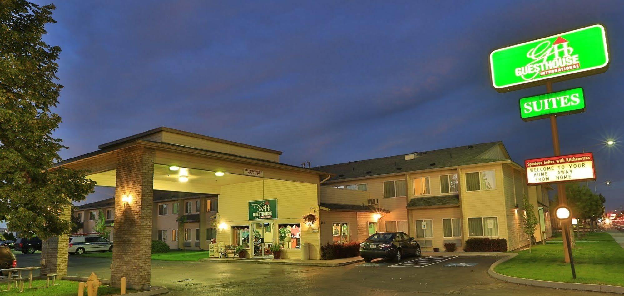 Quality Inn & Suites Kennewick Tri-Cities Buitenkant foto
